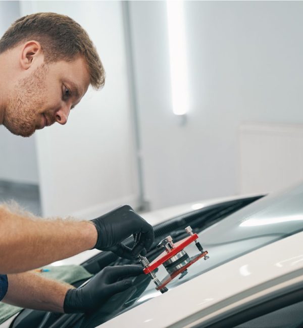 windshield-chip-repair windshield-chip-repair